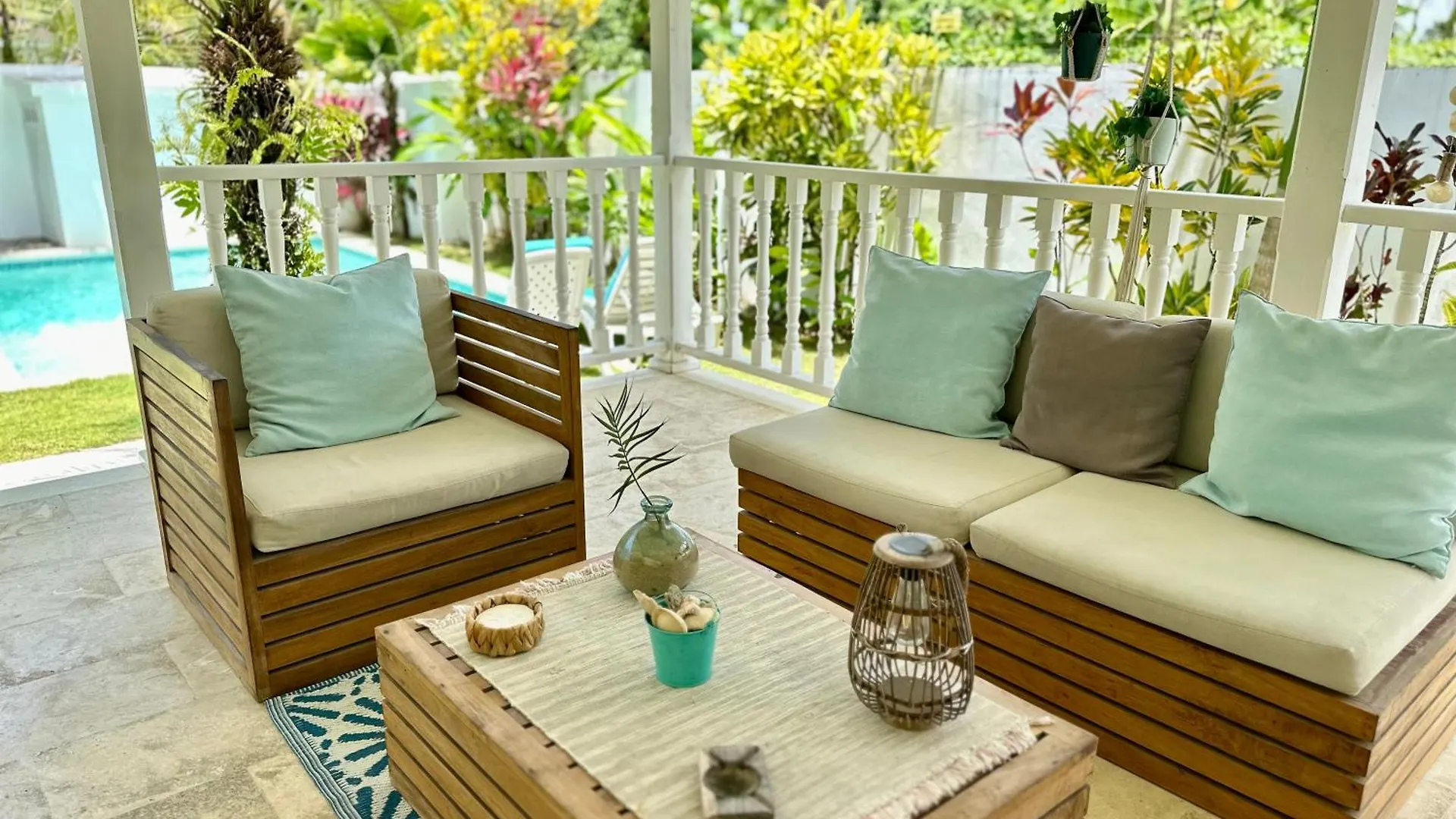 Villa 4Bdrms 3.5Baths With Pool, Jacuzzi And Starlink Wifi Las Terrenas 0*,