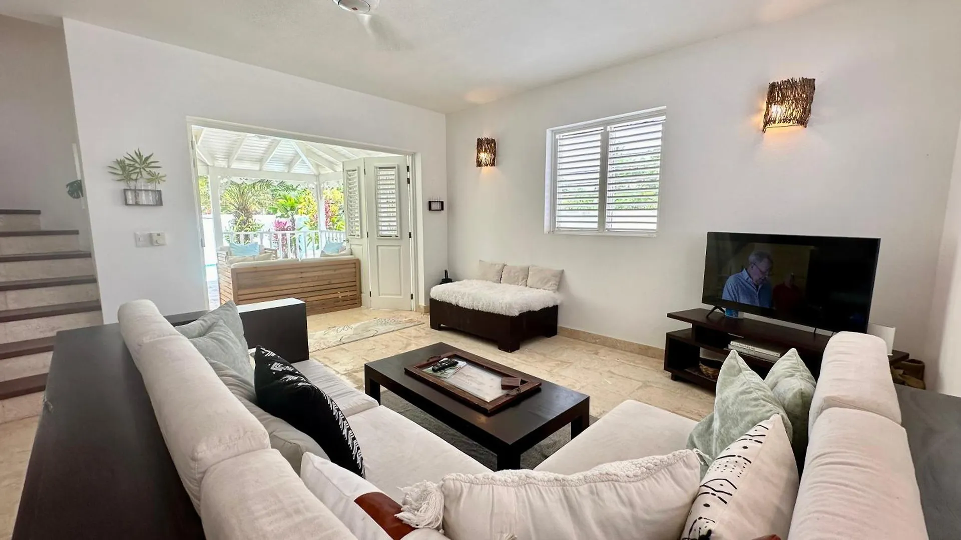 Villa 4Bdrms 3.5Baths With Pool, Jacuzzi And Starlink Wifi Las Terrenas Dominican Republic